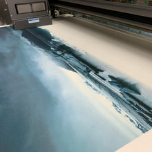 Laden Sie das Bild in den Galerie-Viewer, Akustikbild «Sprung ins Meer» 90 x 60cm | verschiedene Grössen
