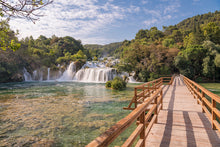 Load image into Gallery viewer, Akustikbild «Nationalpark Krka Wasserfälle - Kroatien» 90 x 60cm | verschiedene Grössen
